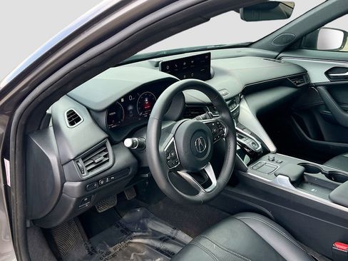 Used 2024 Acura TLX w/ Technology Package image 9