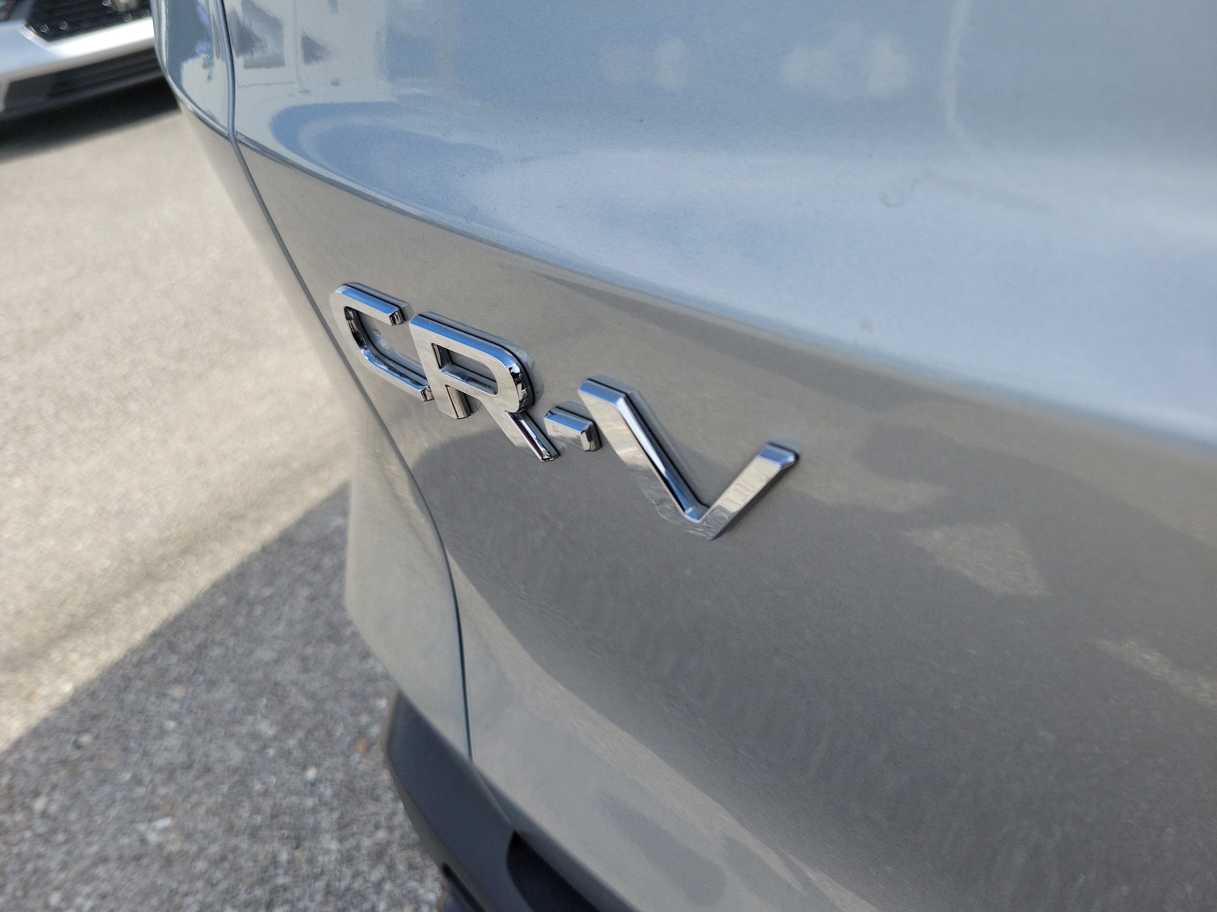 Used 2024 Honda CR-V EX-L image 8