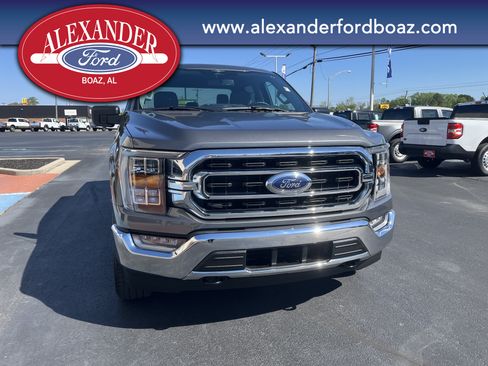 Used 2023 Ford F150 XLT w/ Equipment Group 302A High AWD/4WD image 5