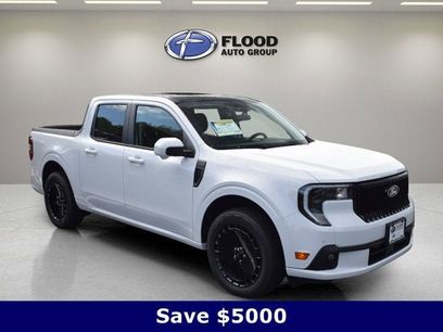 New 2025 Ford Maverick Lobo