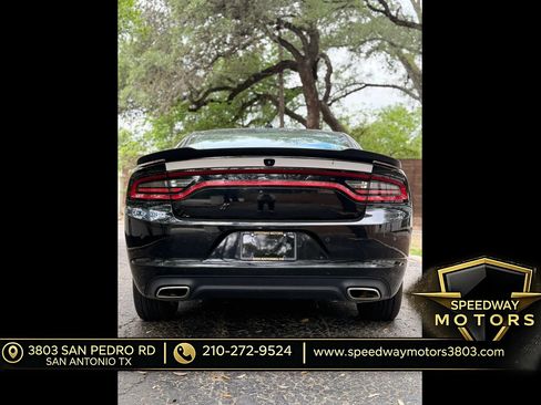 Used 2021 Dodge Charger SXT w/ Driver Convenience Group AWD/4WD image 6