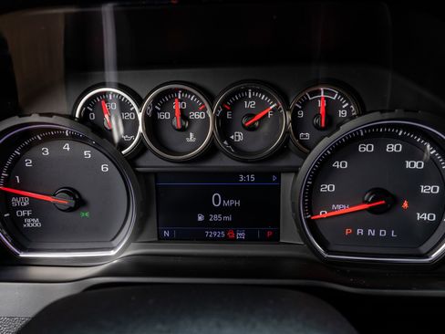 Used 2020 Chevrolet Silverado 1500 RST image 19