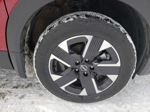 Certified 2025 Nissan Kicks SV image 45