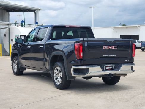 Used 2025 GMC Sierra 1500 SLT RWD image 5