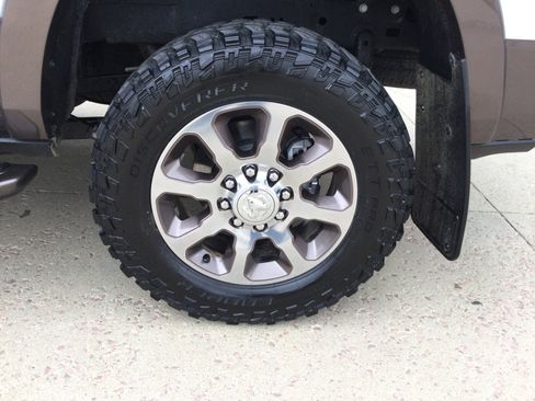 Used 2022 RAM 2500 Limited image 8