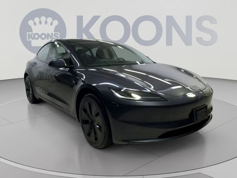 Used 2024 Tesla Model 3 Standard Range RWD image 2
