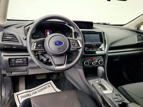 Used 2022 Subaru Crosstrek 2.0i image 11