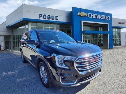 Used 2024 GMC Terrain SLT