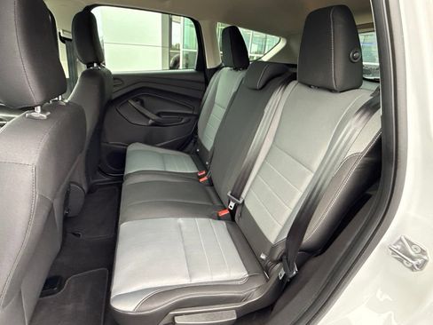 Used 2019 Ford Escape S FWD image 7