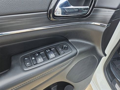 Used 2021 Jeep Grand Cherokee Limited w/ Quick Order Package 28K 80th image 15