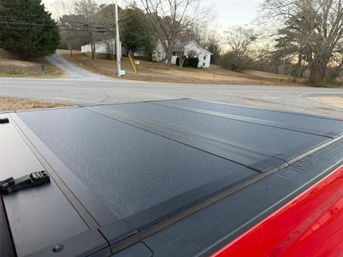 Used 2017 GMC Sierra 1500 SLE w/ SLE Value Package image 12