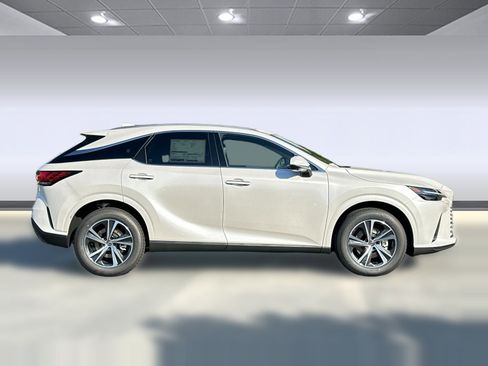 New 2026 Lexus RX 350 FWD image 7