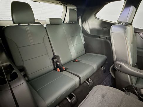 New 2026 GMC Acadia AT4 w/ LPO, Floor Liner Package image 33