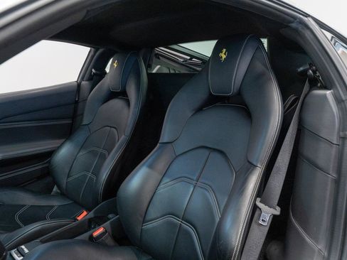 Used 2018 Ferrari 488 GTB image 3