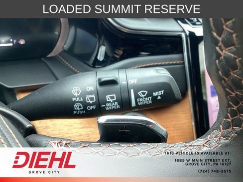 Used 2023 Jeep Grand Cherokee Summit AWD/4WD image 35