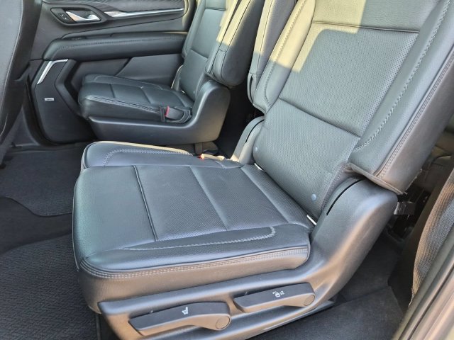Used 2022 GMC Yukon XL Denali w/ Denali Ultimate Package AWD/4WD image 27