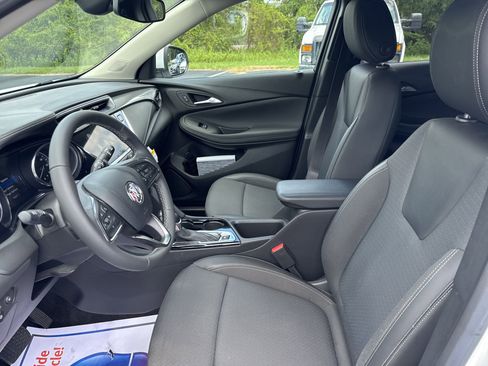 Used 2023 Buick Encore GX Preferred w/ Cold Weather Comfort Package image 13