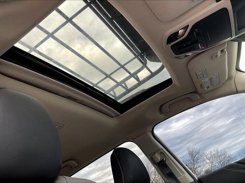 Used 2025 Subaru Outback Onyx Edition XT image 17