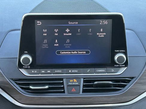 Used 2023 Nissan Altima 2.5 SV image 14