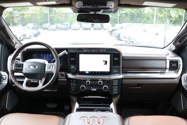 Used 2024 Ford F350 King Ranch AWD/4WD image 16