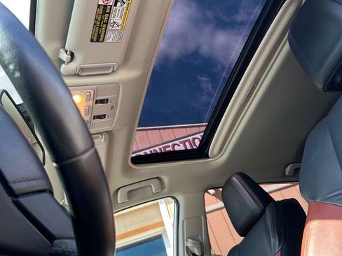 Used 2014 Toyota RAV4 Limited w/ Technology Package image 24