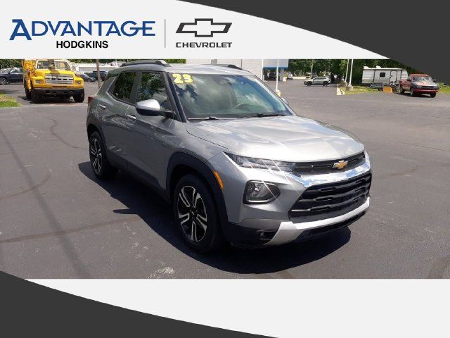 Used 2023 Chevrolet TrailBlazer LT FWD image 1