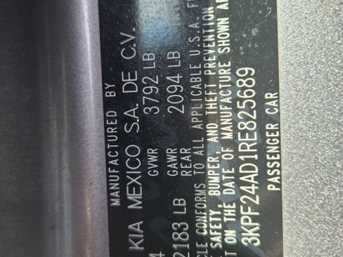 Used 2024 Kia Forte LXS FWD image 22