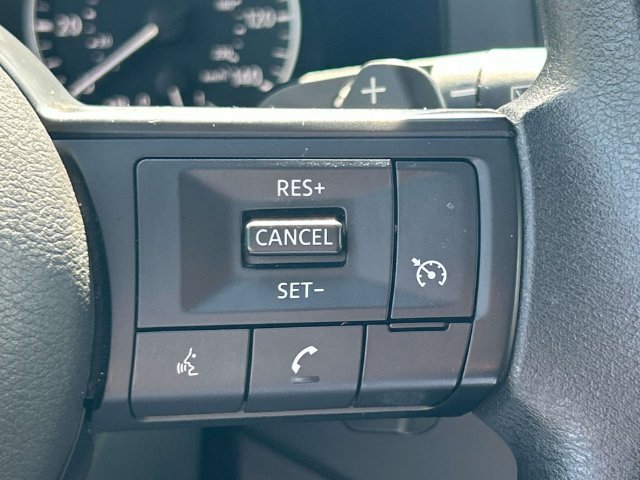 Certified 2024 Nissan Pathfinder S FWD image 29