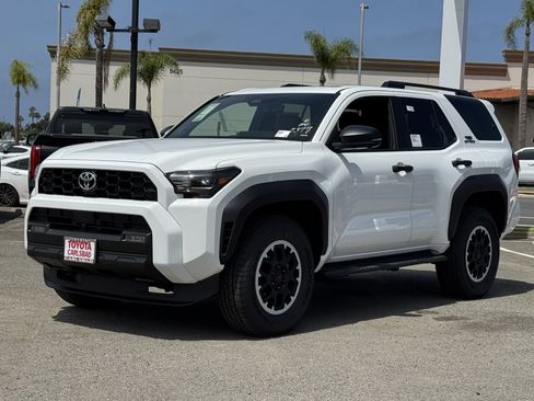 New 2026 Toyota 4Runner TRD Off-Road Premium AWD/4WD image 11