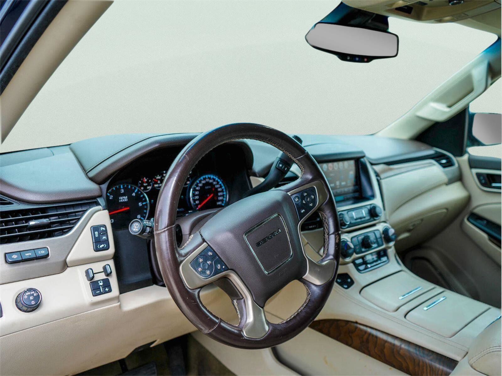 Used 2019 GMC Yukon Denali w/ Open Road Package RWD image 15