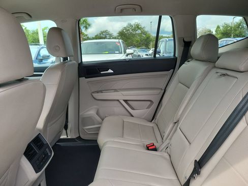 Used 2021 Volkswagen Atlas SE FWD image 24