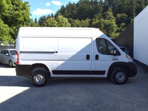 Used 2019 RAM ProMaster 2500 FWD image 6