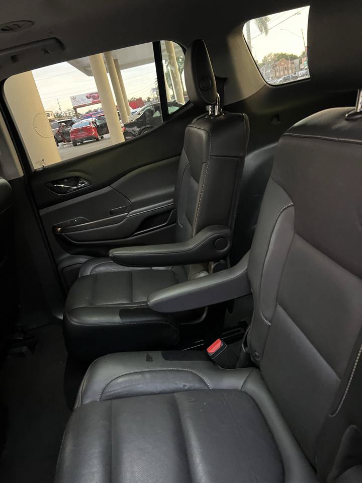 Used 2018 GMC Acadia SLT FWD image 8