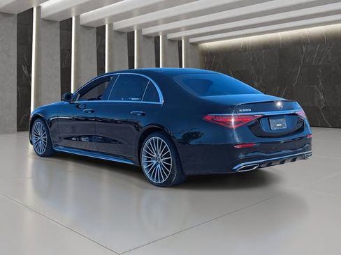 Used 2022 Mercedes-Benz S 500 S 500 image 4