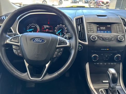 Used 2018 Ford Edge SEL AWD/4WD image 14
