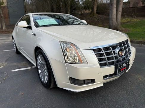 Used 2014 Cadillac CTS AWD Coupe image 3