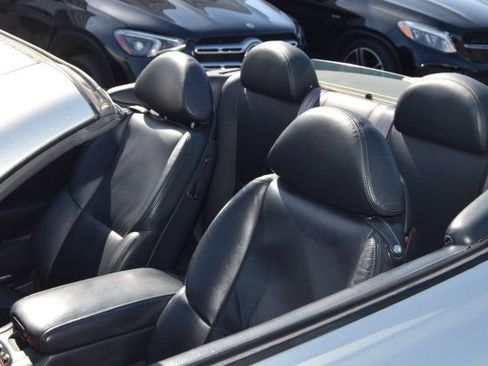 Used 2004 Lexus SC 430 Convertible image 22