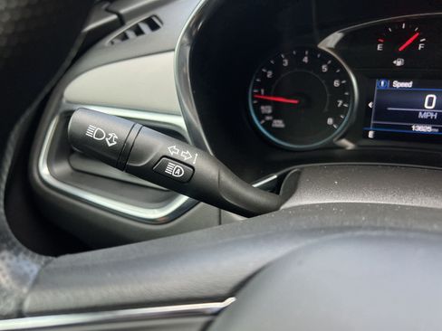 Used 2024 Chevrolet Equinox LS w/ LS Convenience Package FWD image 10