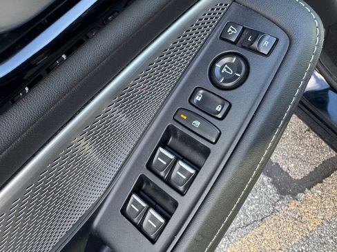 Used 2023 Acura MDX SH-AWD w/ Technology Package image 19