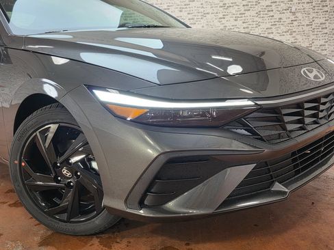 New 2026 Hyundai Elantra N Line FWD image 8