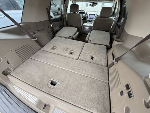 Used 2018 GMC Yukon SLT image 34