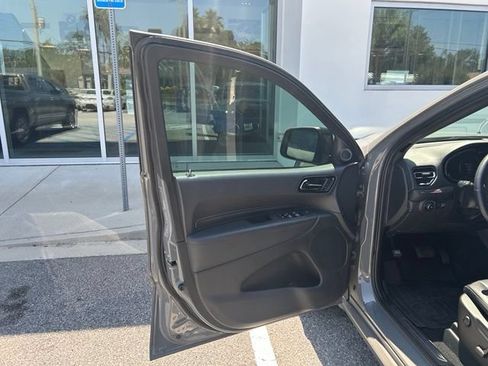 Used 2023 Dodge Durango R/T AWD/4WD image 14