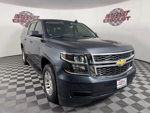 Used 2019 Chevrolet Suburban LT AWD/4WD image 9