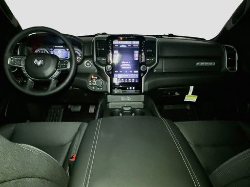 New 2026 RAM 1500 4x4 Crew Cab image 6