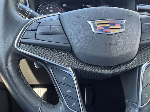 Certified 2022 Cadillac XT5 Sportv w/ Technology Package image 29