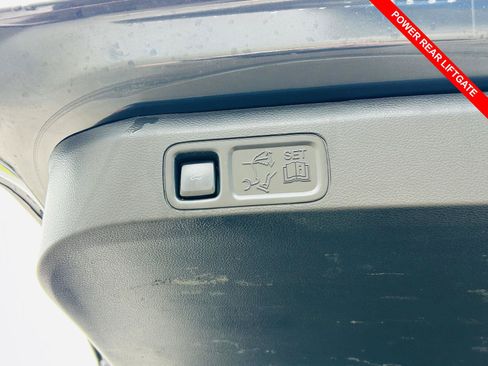 Used 2022 Ford Expedition Max Limited AWD/4WD image 16