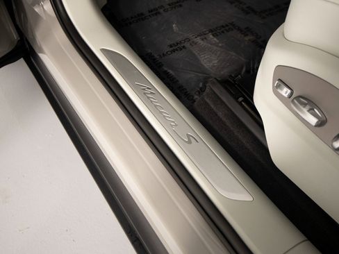 New 2026 Porsche Macan S image 16