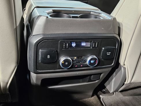 Used 2021 Ford Expedition Limited RWD image 36