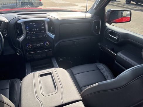 Used 2020 Chevrolet Silverado 1500 LT Trail Boss image 28