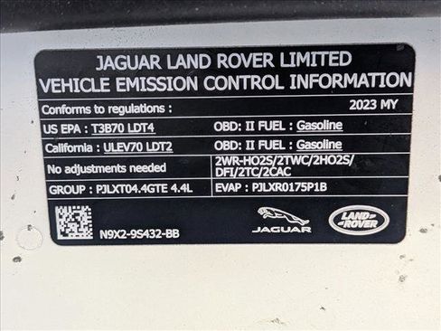 Used 2023 Land Rover Range Rover SE image 23